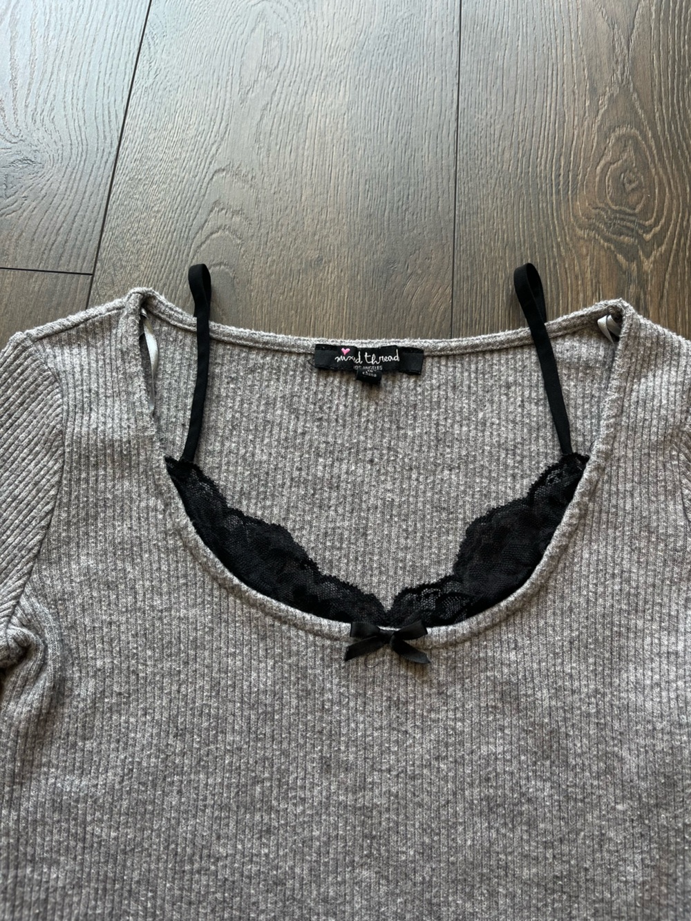 Mixed Thread Ribbed Long Sleeve Top - Picture 3 of 10